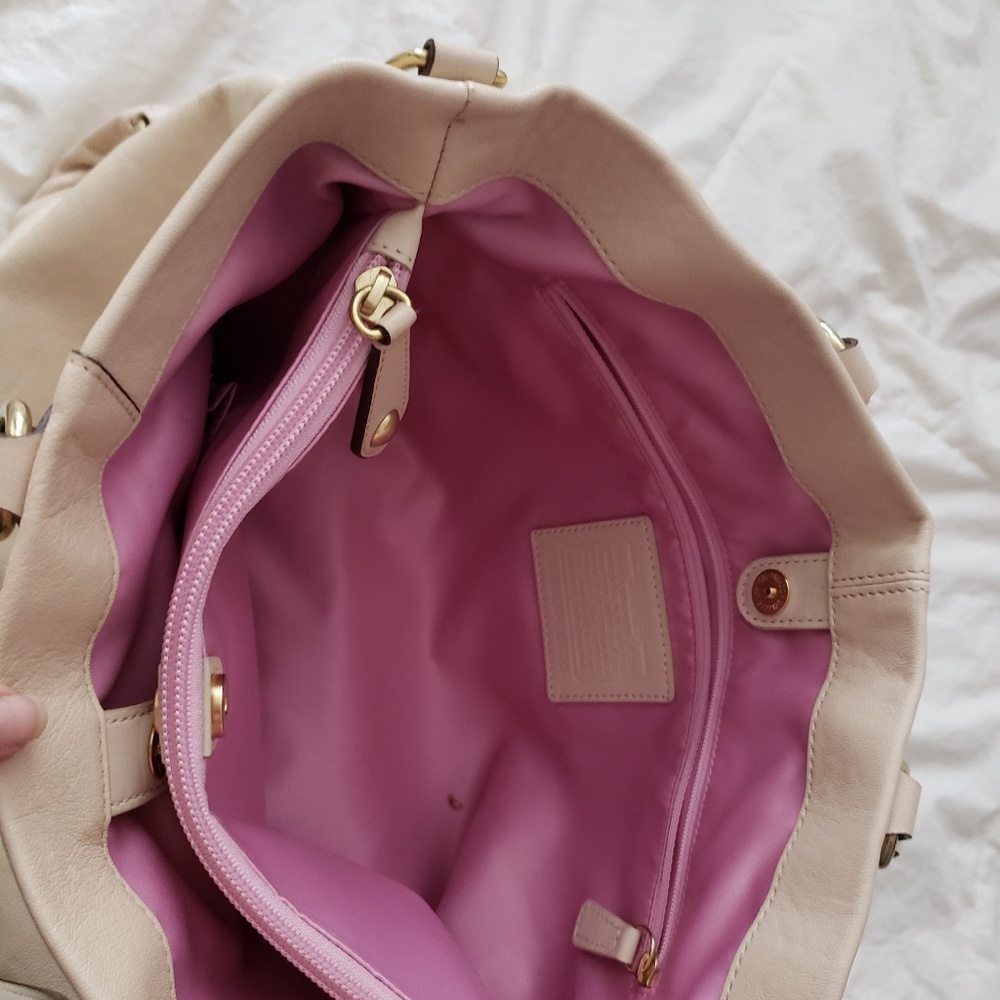 Coach Handbag - Picture 3 of 4